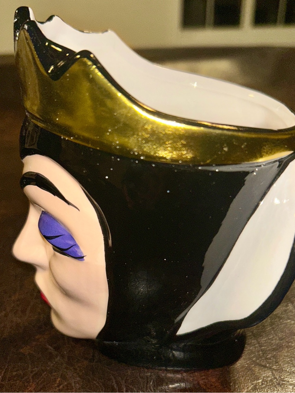 Disney Villains Evil Queen Premium Sculpted Ceramic Mug, New in Box - Picture 4 of 12